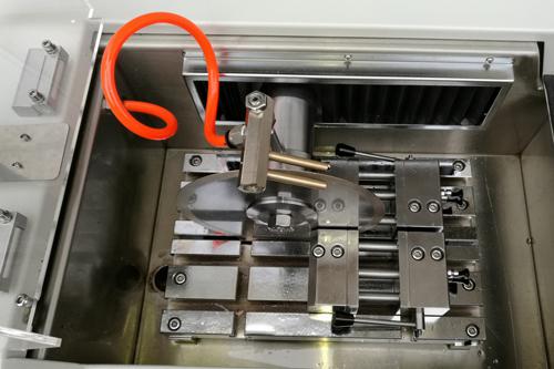 φ60mm Schurende Snijder van het sectie Metallographic Materiaal voor Materieel Elektronisch Element